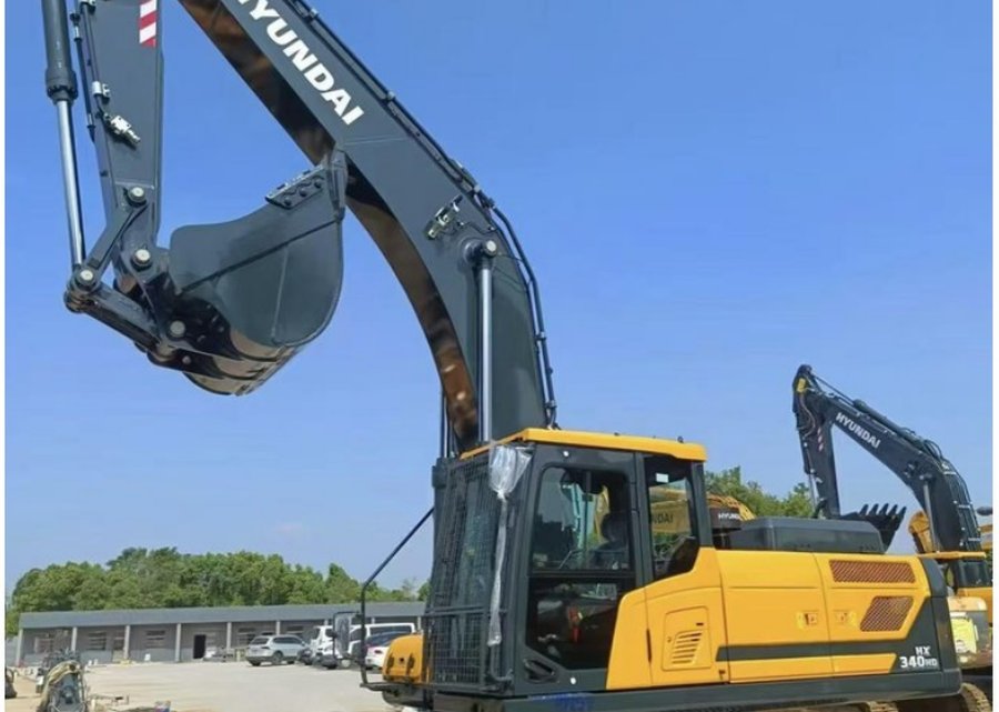 Hyundai 340 — гусеничный экскаватор