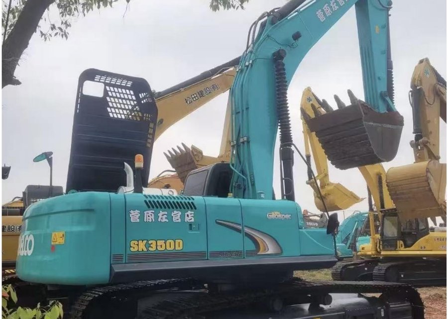 Kobelco 350 — гусеничный экскаватор